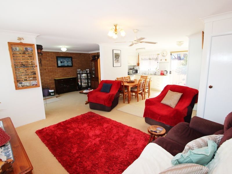 2/5 Jabiru Drive, Harrington NSW 2427