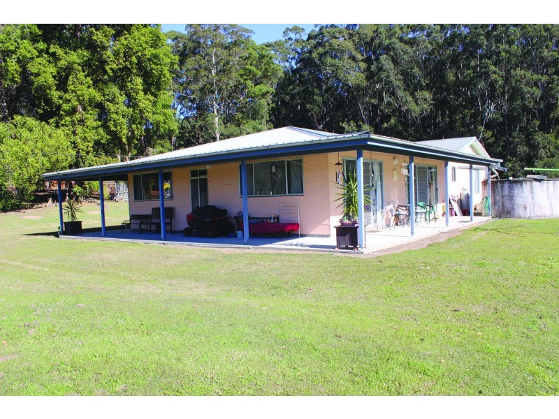 22 Turpentine Road, Coopernook NSW 2426
