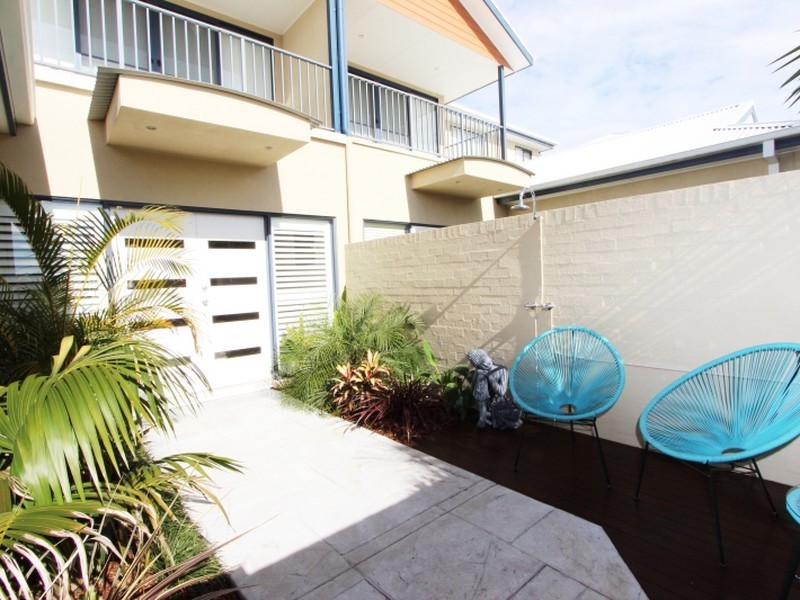 2/5 Ulmurra Close, Harrington NSW 2427