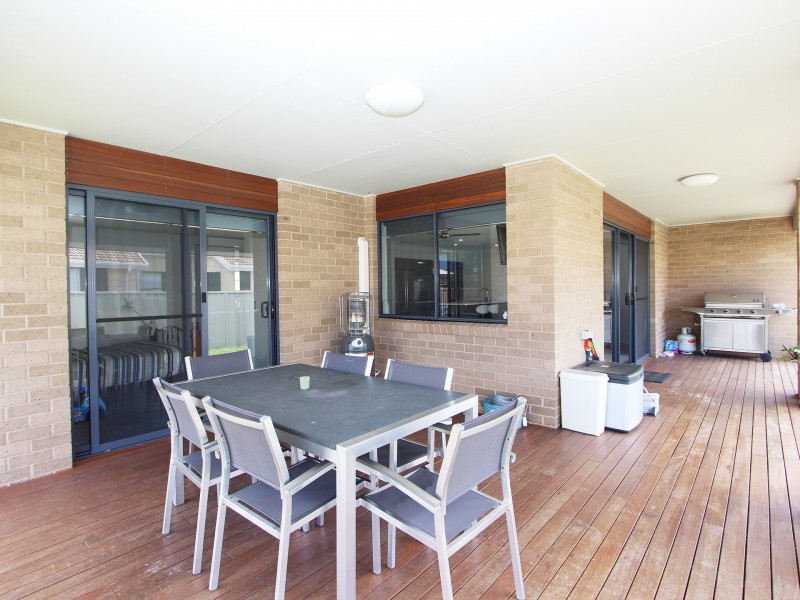 13 Tully Place, Harrington NSW 2427