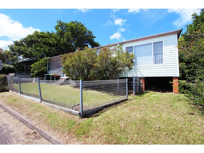 16 Church Street, Harrington NSW 2427