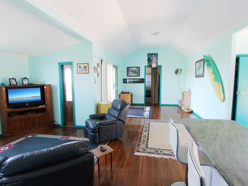 16 Church Street, Harrington NSW 2427