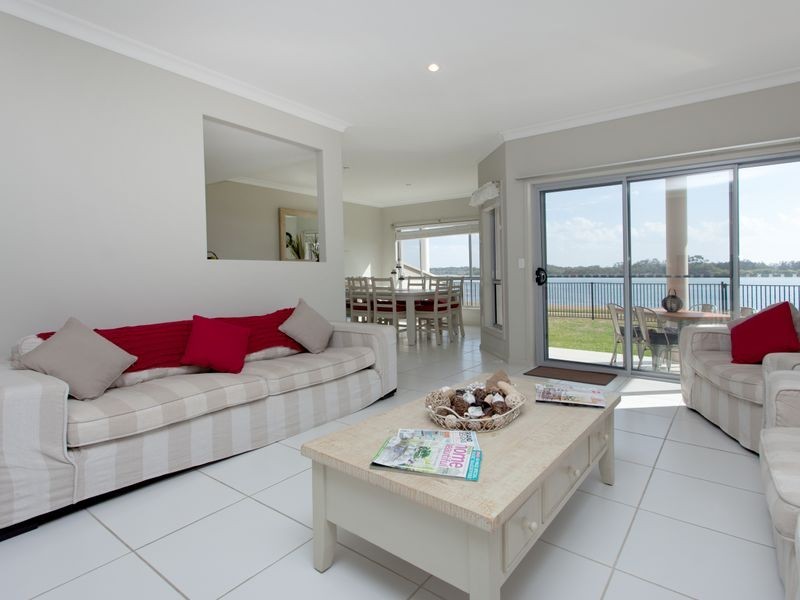 2/84 Diamantina Circuit, Harrington NSW 2427