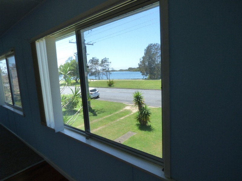 185 Beach Street, Harrington NSW 2427