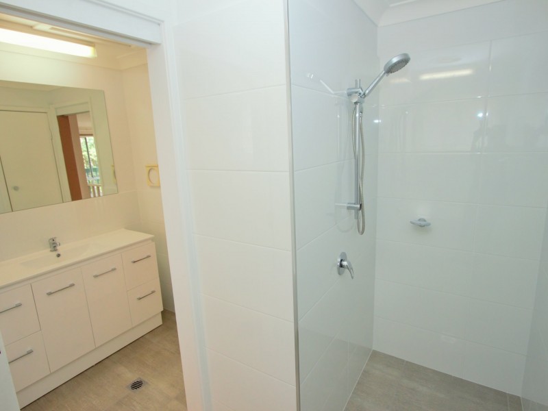 2 Shearwater Crescent, Harrington NSW 2427