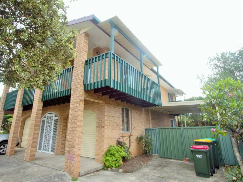 2 Shearwater Crescent, Harrington NSW 2427