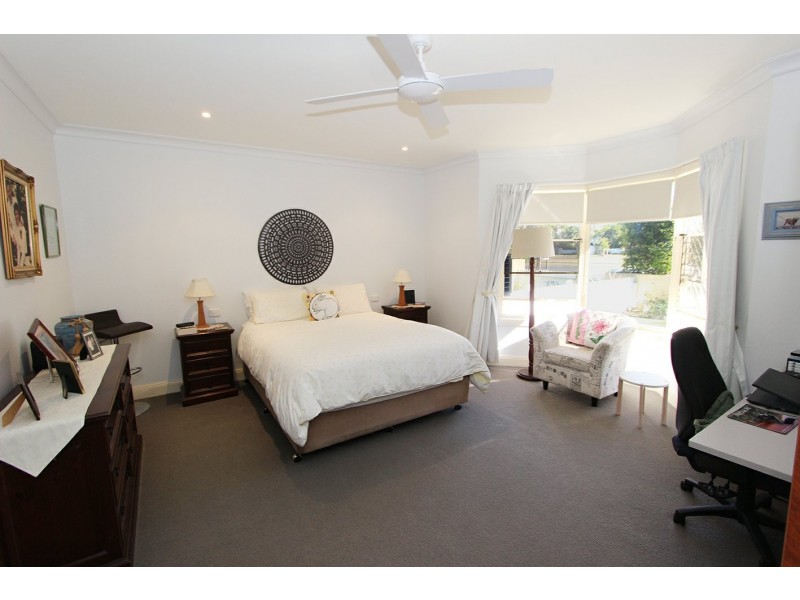 24 Sampson Avenue, Harrington NSW 2427