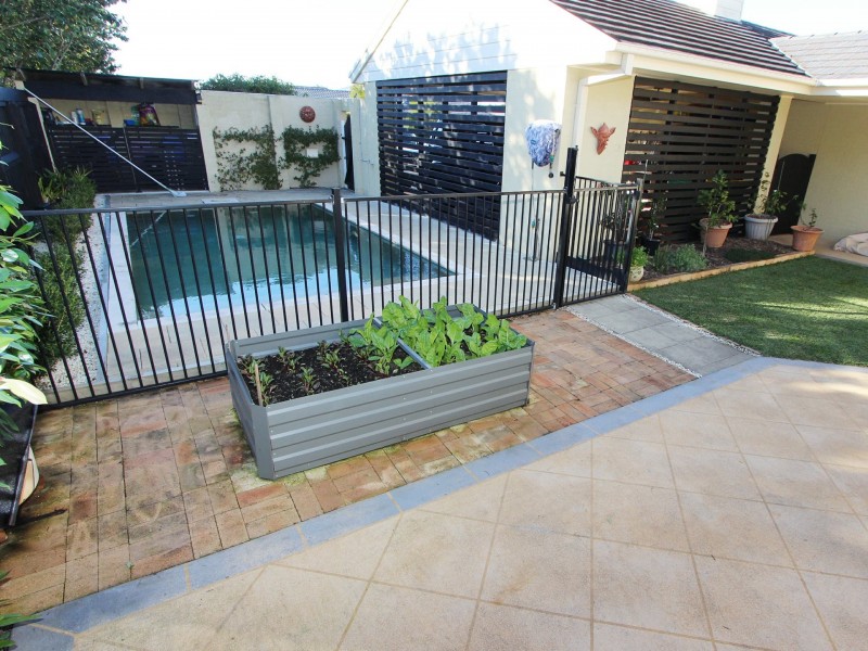24 Sampson Avenue, Harrington NSW 2427