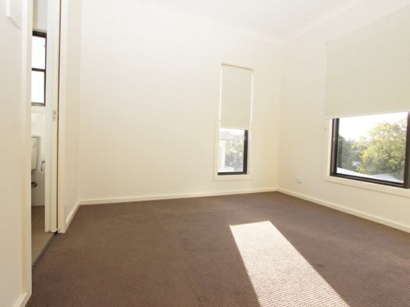 2/45 Beach Street, Harrington NSW 2427