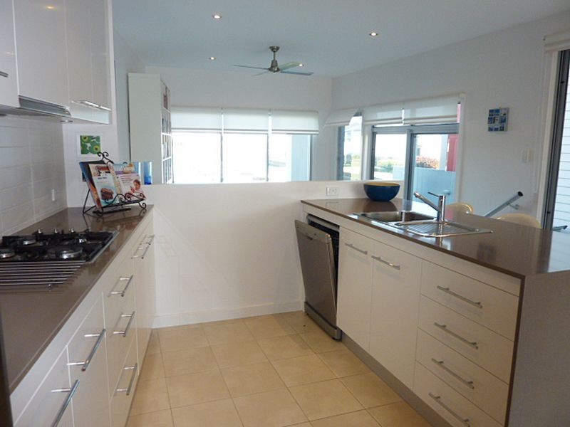 2/19 Sovereign Avenue, Harrington NSW 2427