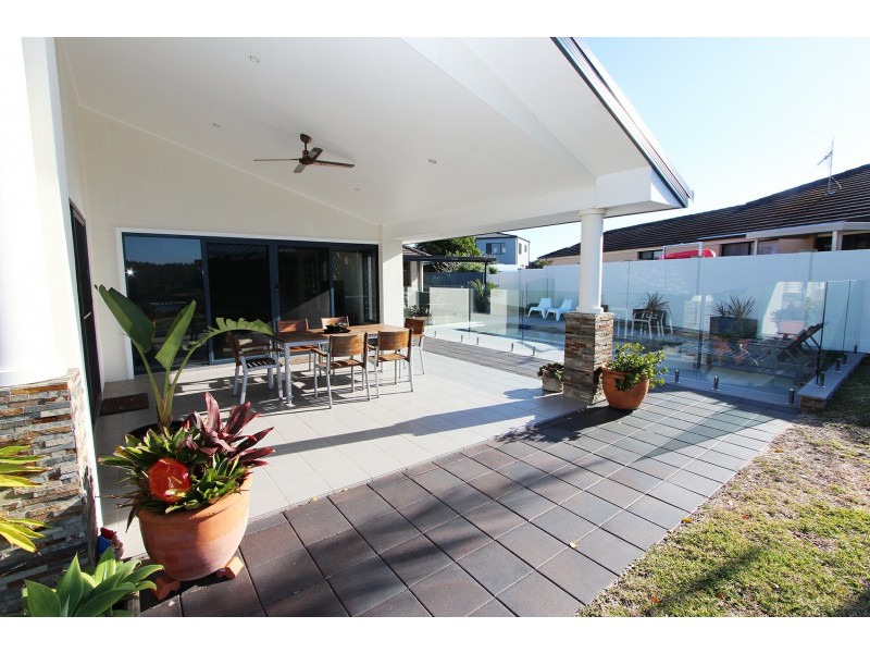 8 John Gollan Avenue, Harrington NSW 2427