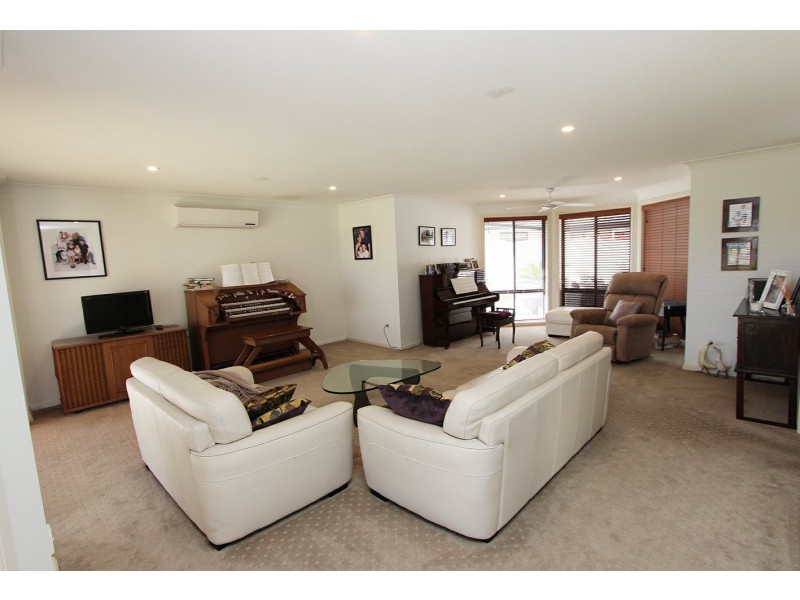 8 John Gollan Avenue, Harrington NSW 2427