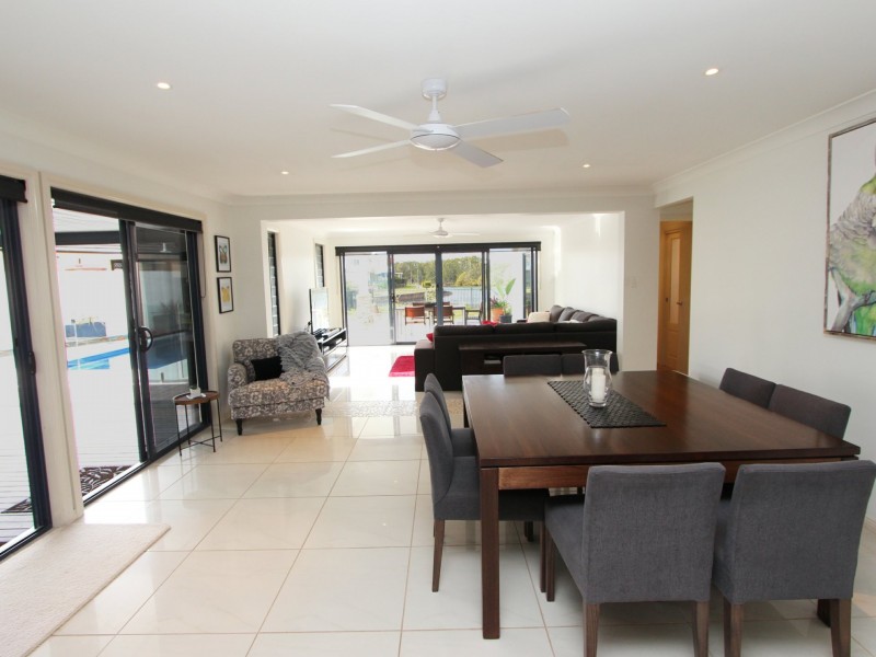 8 John Gollan Avenue, Harrington NSW 2427