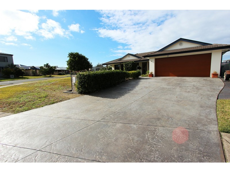 8 John Gollan Avenue, Harrington NSW 2427