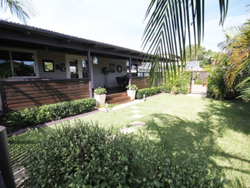 11 Scott Street, Harrington NSW 2427