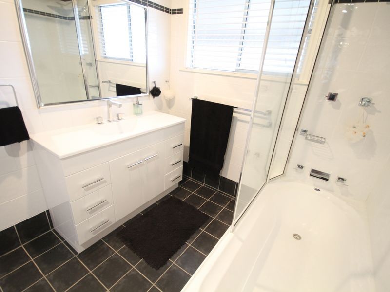 11 Scott Street, Harrington NSW 2427