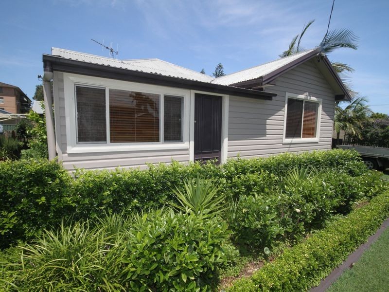 11 Scott Street, Harrington NSW 2427