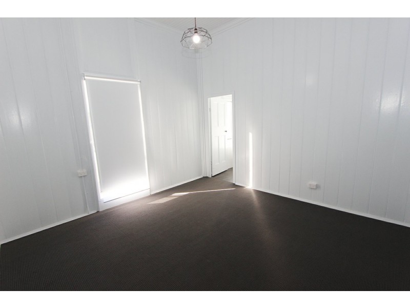 17 West Street, Coopernook NSW 2426