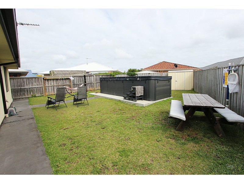 1 John Gollan Avenue, Harrington NSW 2427