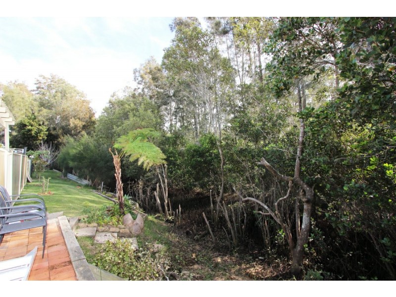 2/3 Sandpiper Close, Harrington NSW 2427