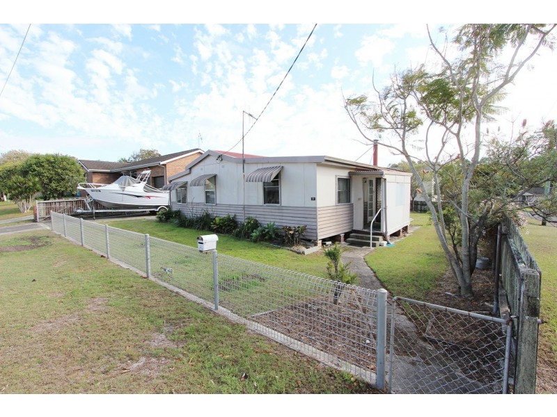 1 Muir Street, Harrington NSW 2427