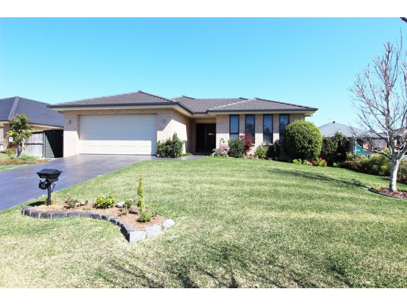 12 Rob Roy Place, Harrington NSW 2427