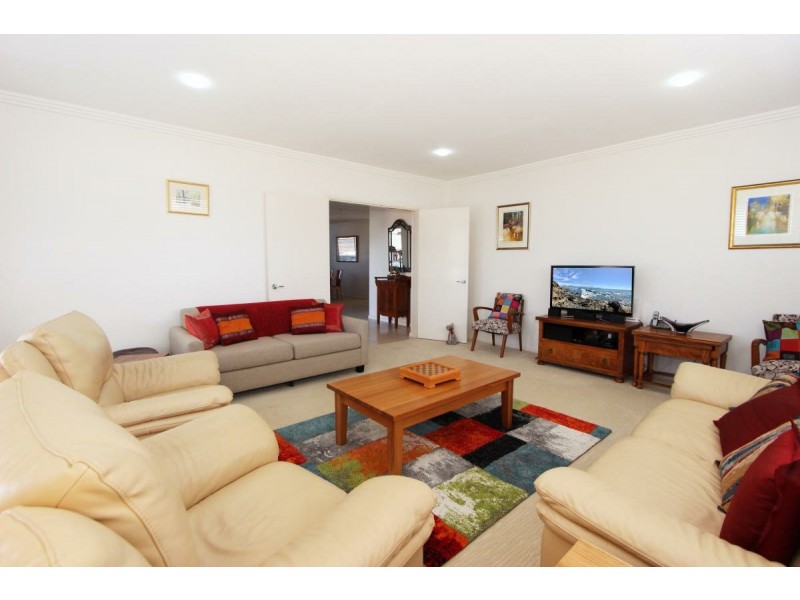 12 Rob Roy Place, Harrington NSW 2427