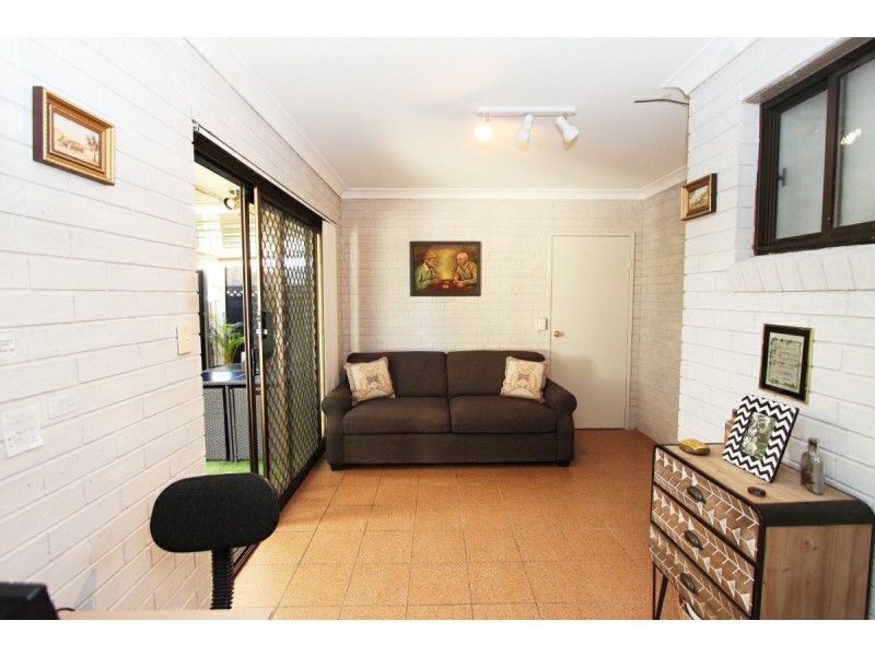 9/3 Sandpiper Close, Harrington NSW 2427