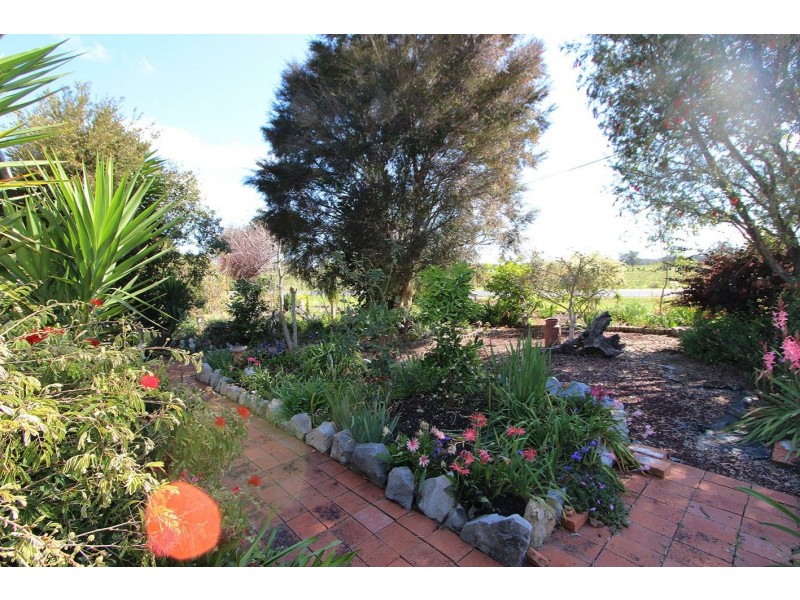 57 West Street, Coopernook NSW 2426