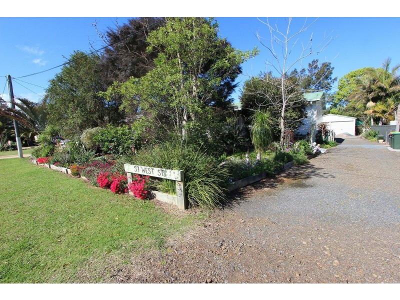 57 West Street, Coopernook NSW 2426