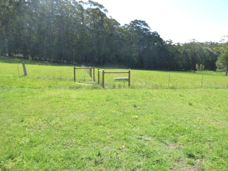 22 Turpentine Road, Coopernook NSW 2426