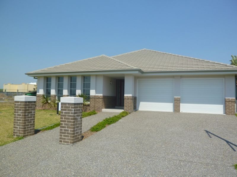 8 Rocklily Street, Harrington NSW 2427