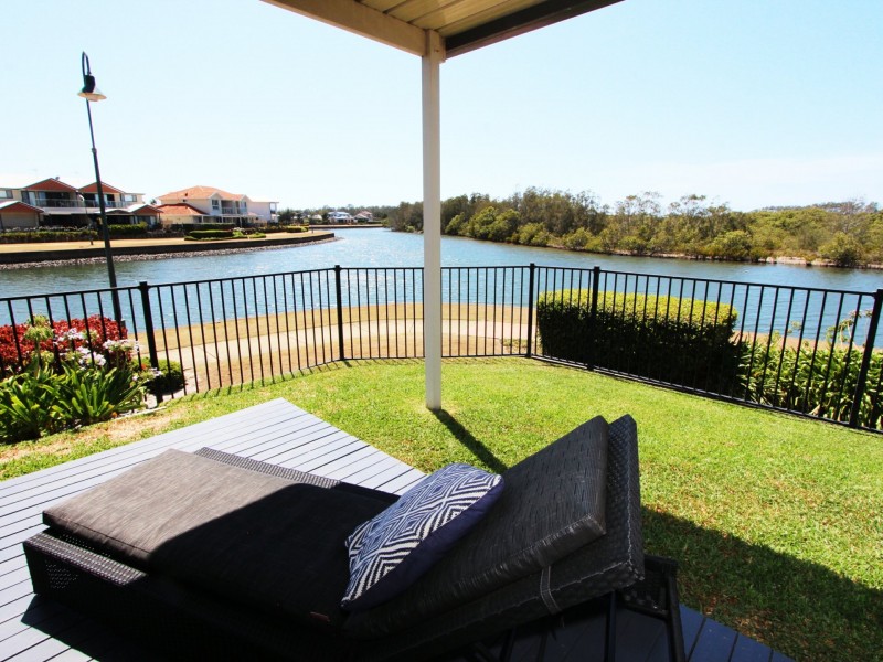 2/8 Diamantina Circuit, Harrington NSW 2427