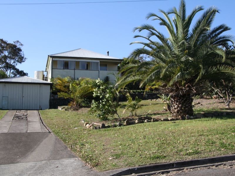 17 High St, Coopernook NSW 2426