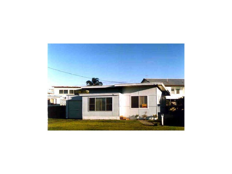 171 Beach Street, Harrington NSW 2427