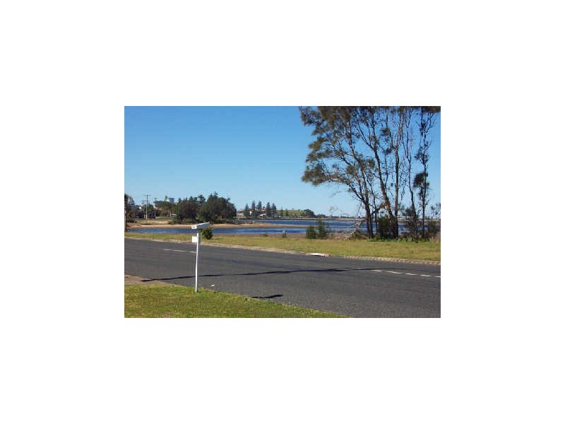 171 Beach Street, Harrington NSW 2427