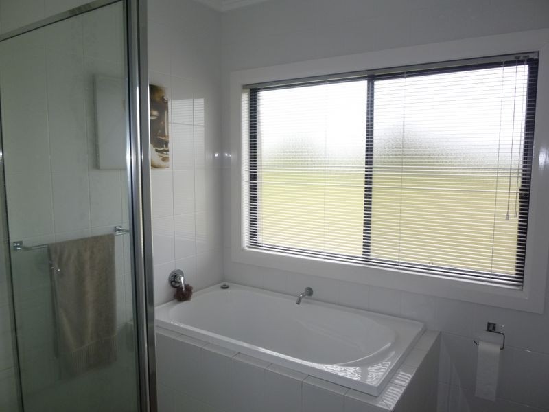 8 Lazzarini Drive, Harrington NSW 2427