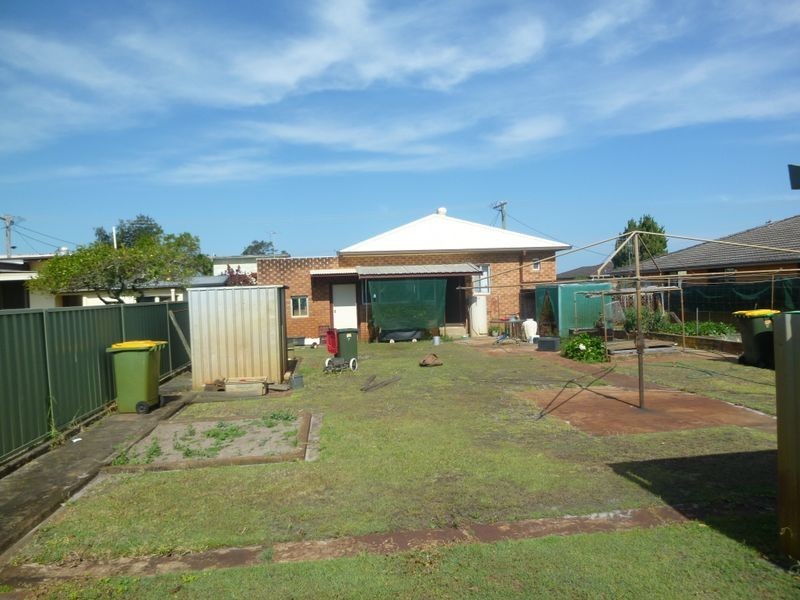 12 Glacken Street, Harrington NSW 2427
