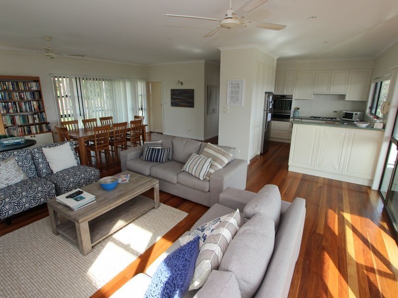 17 Joyce Street, Crowdy Head NSW 2427