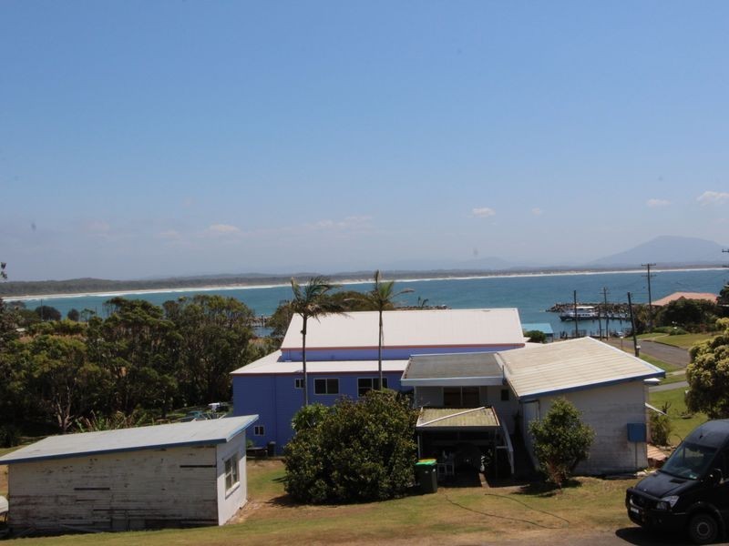 17 Joyce Street, Crowdy Head NSW 2427