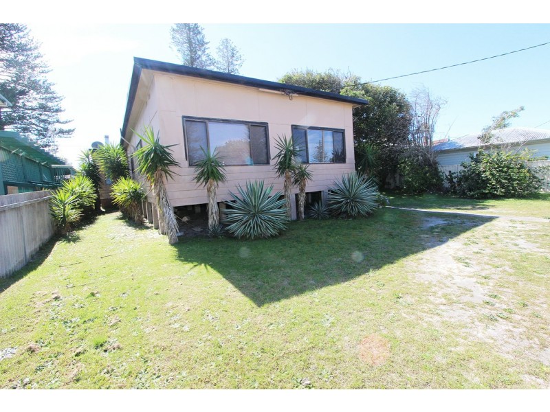 7 Hedges Street, Harrington NSW 2427