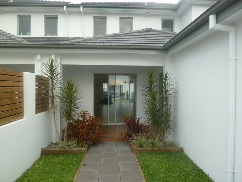 1/4-6 Electra Parade, Harrington NSW 2427