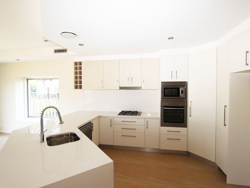 1/4-6 Electra Parade, Harrington NSW 2427