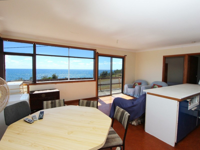 35 Pacific Drive, Crowdy Head NSW 2427