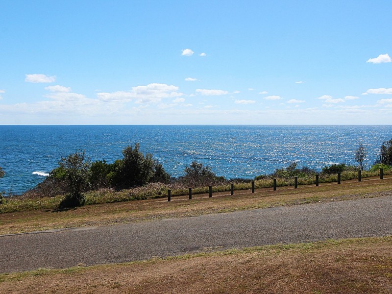 35 Pacific Drive, Crowdy Head NSW 2427