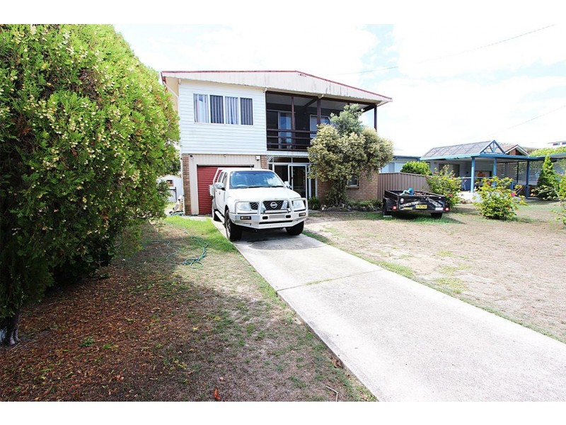 277 Beach Street, Harrington NSW 2427
