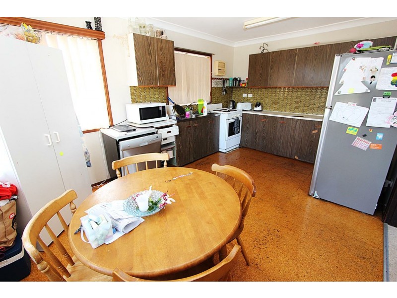 277 Beach Street, Harrington NSW 2427