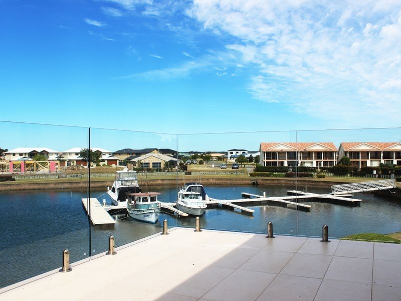 12/4-6 Electra Parade, Harrington NSW 2427