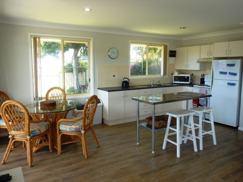 4 Granter Street, Harrington NSW 2427