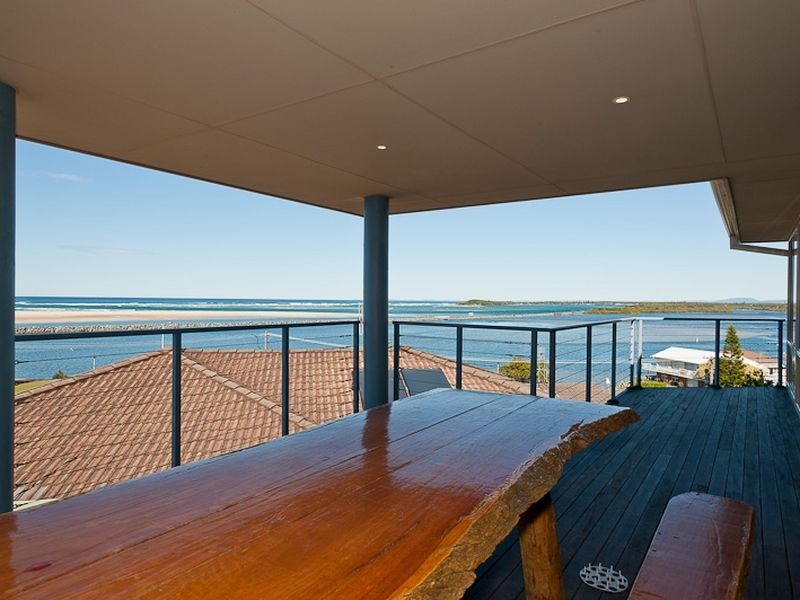 4 Coode Street, Harrington NSW 2427